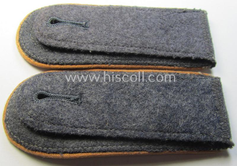 Pair of WH (Luftwaffe) NCO-type shoulderstraps: 'Feldwebel der LW-Nachrichten-Truppen'