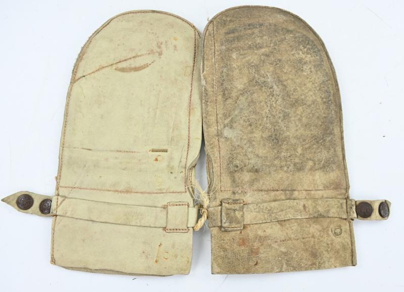 Canadian WW2 Artillery Gloves
