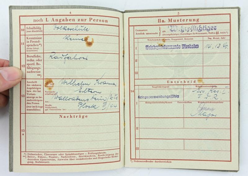 German WH Wehrpass A.E.A 33 (Mot)
