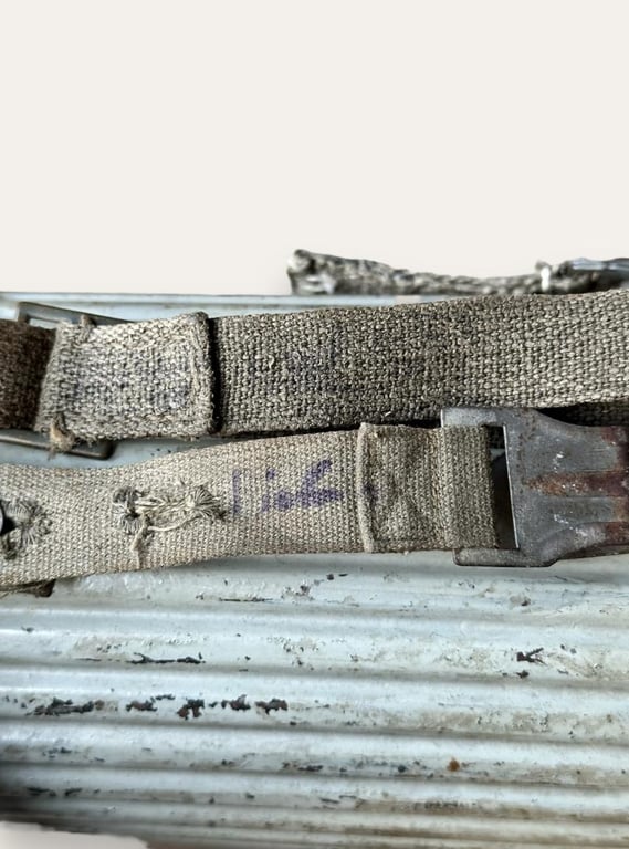 Kriegsmarine Gasmask Canister with straps