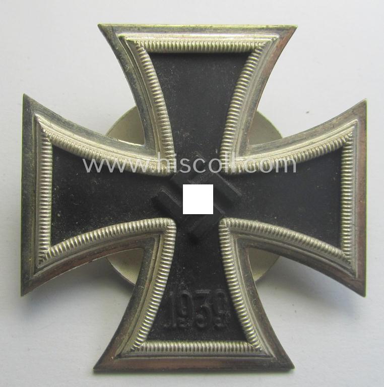 'Virtually mint' example of an: 'Eisernes Kreuz 1. Kl.' as executed in the so-called: 'screw-back-version' (being an: 'L/11'-marked example as produced by the: 'Wilh. Deumer'-company)