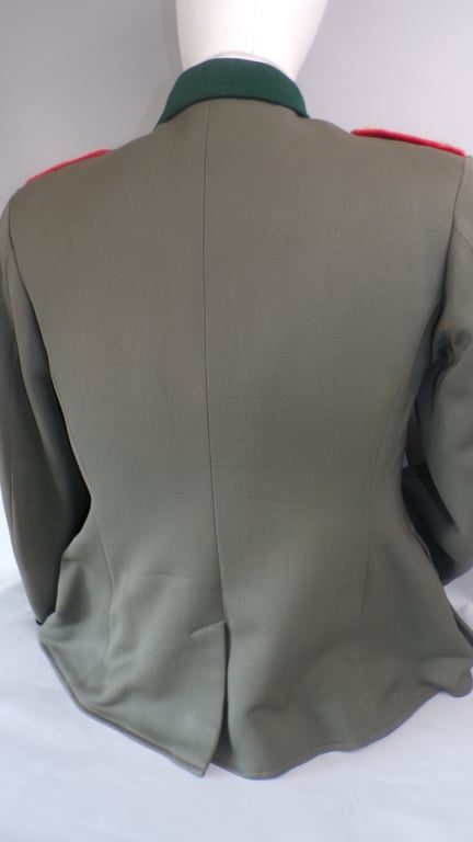 Tunic of an Oberleutnant Artillerie