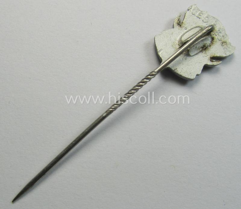 Silverish-toned membership lapel-pin: 'Reichsbund Deutsche Jägerschaft' (ie. 'DJV') being a detailed- (albeit non-maker-marked) example that is executed in silver-toned aluminium-based metal