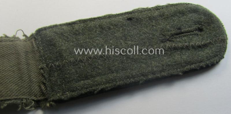 Single, WH (Heeres) 'M41 o. M43'-pattern, 'cyphered' EM-type shoulderstrap: 'Soldat u. Mitglied des Pionier-Abtlgs. 54'