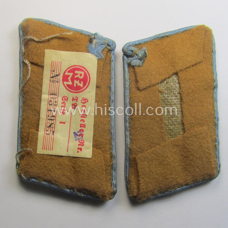 Attractive - early- ie. pre-war-period- and fully matching! - pair of N.S.D.A.P.-type collar-patches (ie. 'Kragenspiegel für pol. Leiter') as was intended for usage by an: 'N.S.D.A.P.-Kreis-Ortsgruppenleiter'