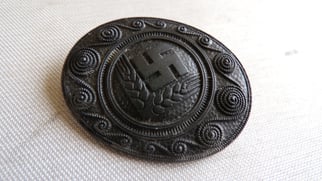 RADwJ Female Commemorative Service Brooch