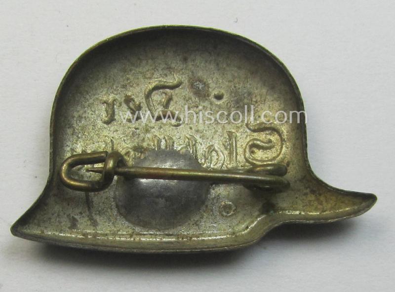 Lapel-pin (ie. 'Zivilabzeichen') denoting membership within: 'Der Stahlhelm' - Bund der Frontsoldaten (Sta)' being a non-maker-marked example that is executed in (tarnished) silvered metal (ie. 'Buntmetall')