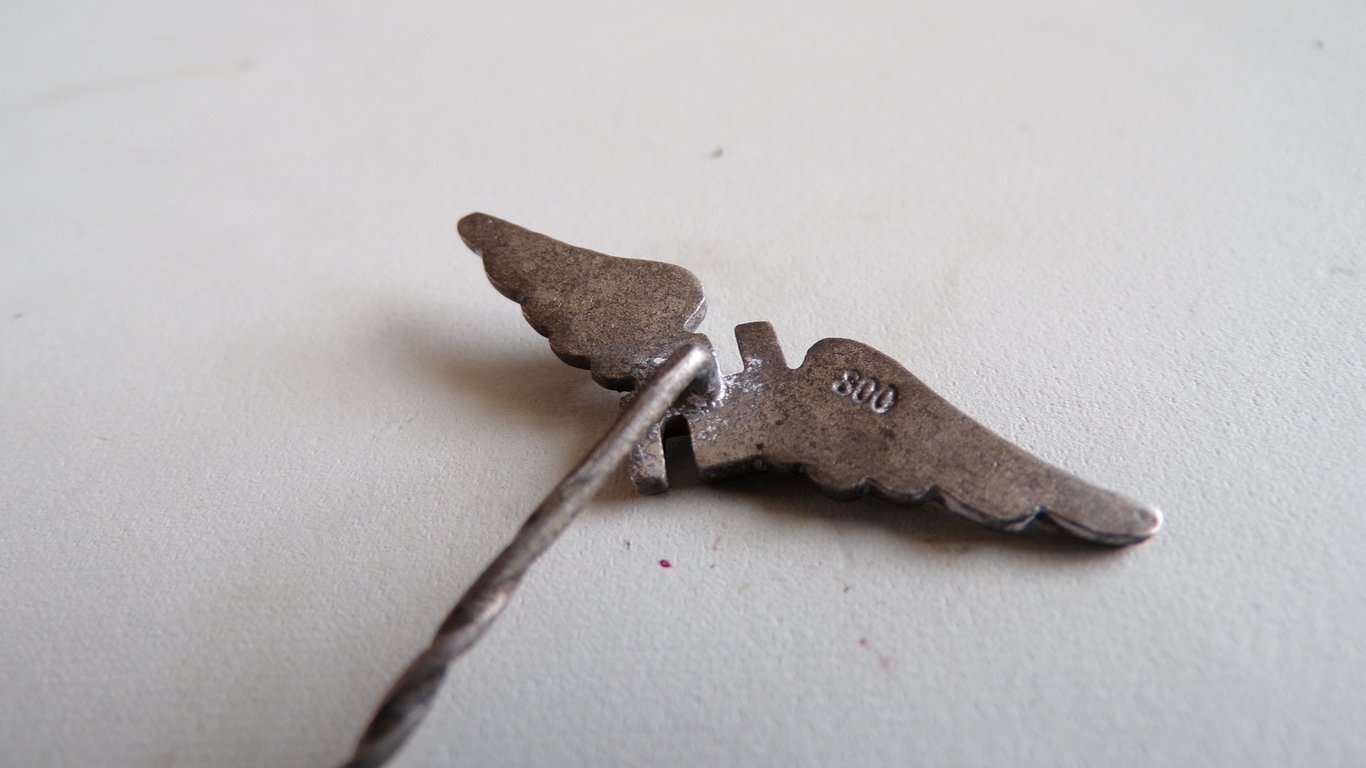 Rare Luftwaffe Civilian 800 Silver Lapel Pin