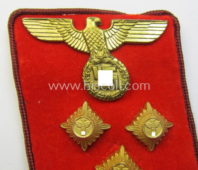 Attractive - albeit single! - N.S.D.A.P.-type collar-patch (ie. 'Kragenspiegel für pol. Leiter') being a piece as intended for usage by an: 'N.S.D.A.P.-Obereinsatzsleiter' at 'Gau'-level and that comes in a moderately used ie. worn, condition