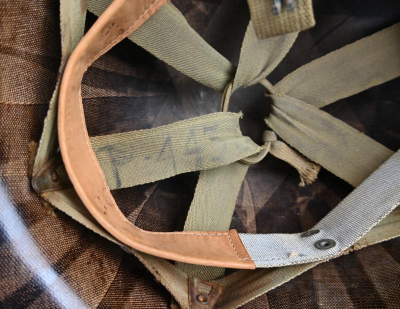 US WW2 Fixed Bale Combat Helmet 'Captain'