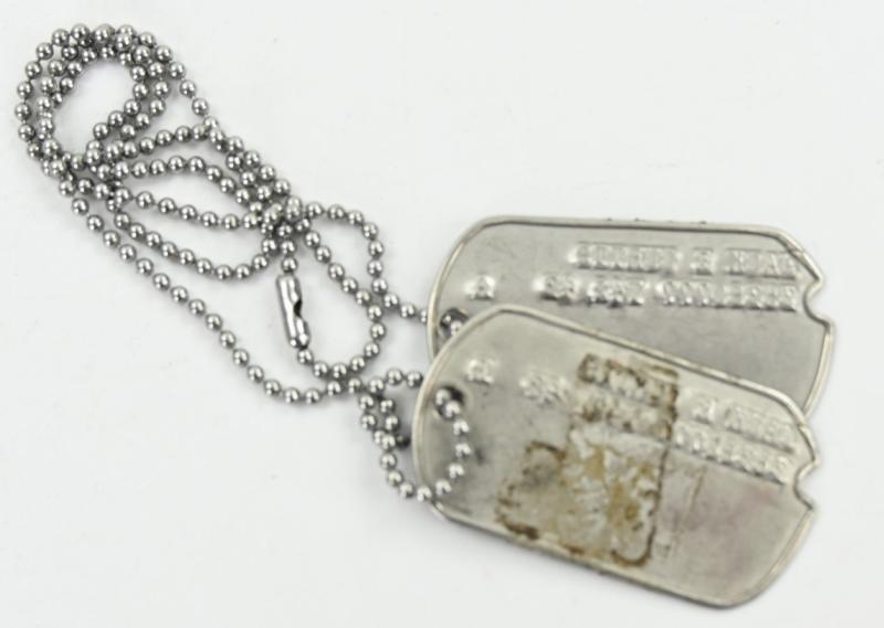US WW2 Dog-tag set with Chain 'Jack E Curtis'