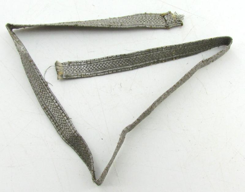 Wehrmacht NCO ‘Unteroffizier’ silver collar tresse