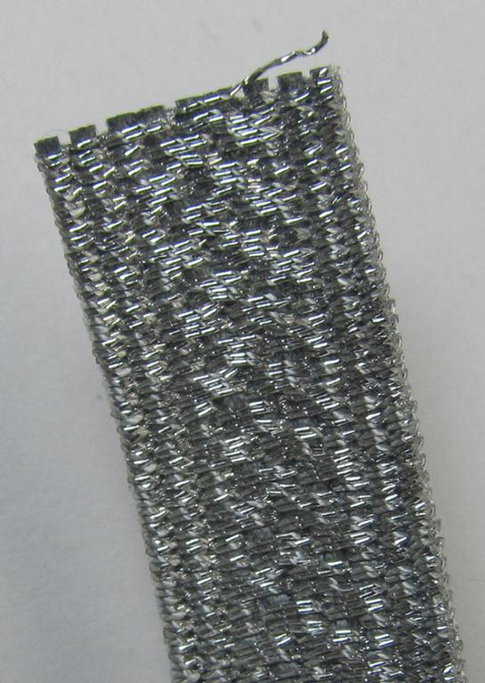 Neat - and unusually encountered! - WH (Heeres, Luftwaffe and/or: Waffen SS) related item: being a length of genuine, period and/or 'standard'- (ie. early-) pattern so-called: NCO-braid being of the silver-coloured (ie. 'dotted'-) pattern