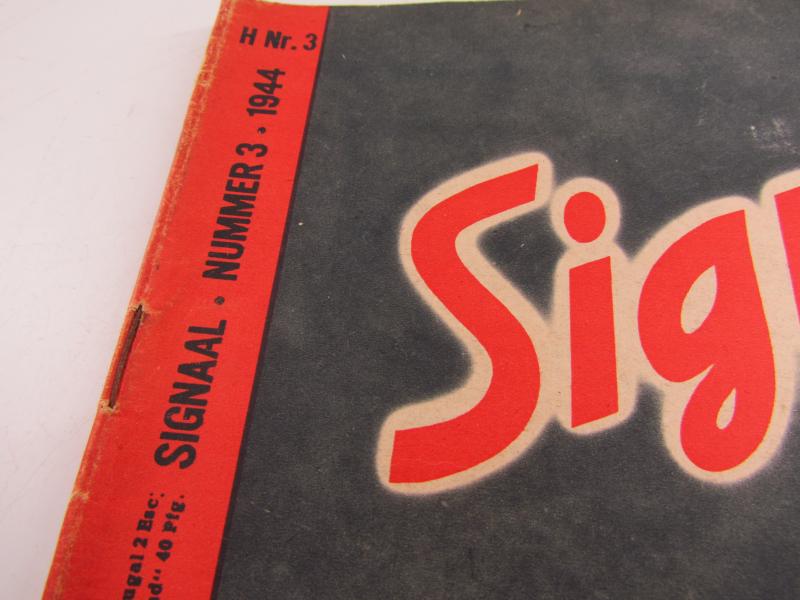 Signal German War Time magazine No 3 1944....Dutch