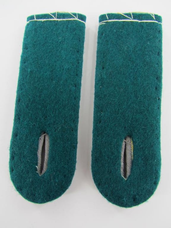 Wehrmacht Administrative Shoulder Boards
