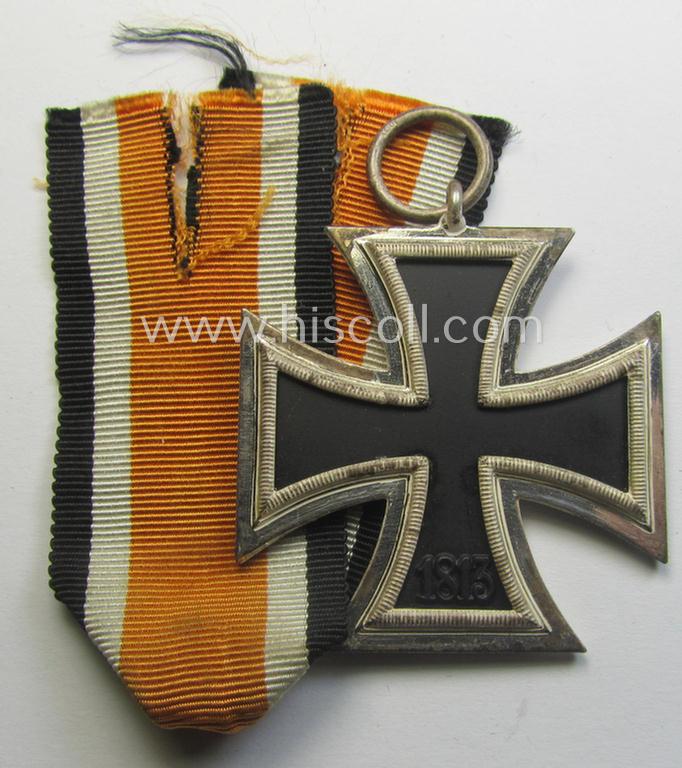 'Eisernes Kreuz II. Klasse' being a maker- (ie. '100'-) marked example by: 'Wächtler & Lange'