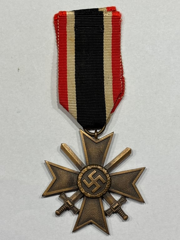 War Merit Cross With Swords