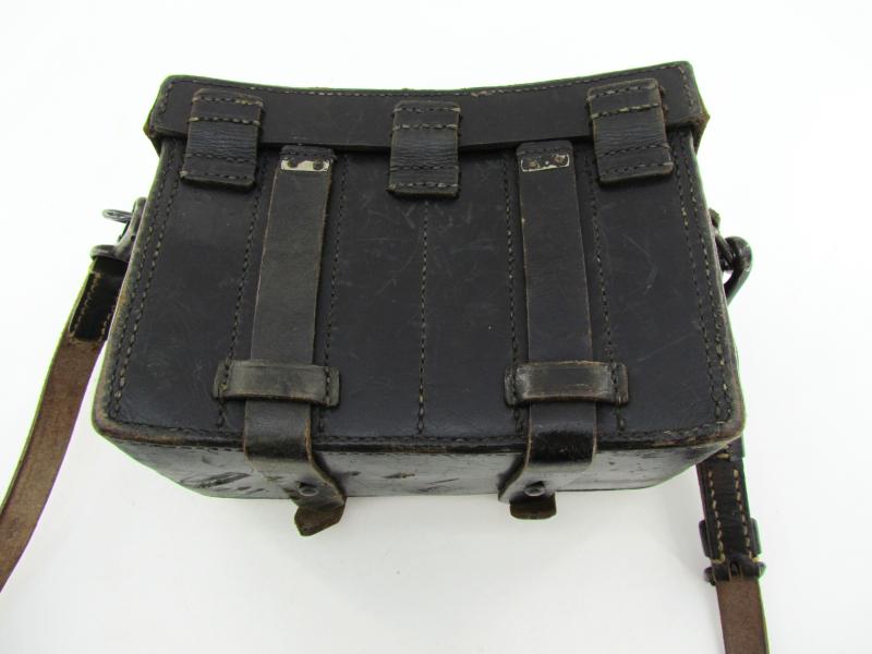Wehrmacht Flare Ammunition Pouch 1936 with strap