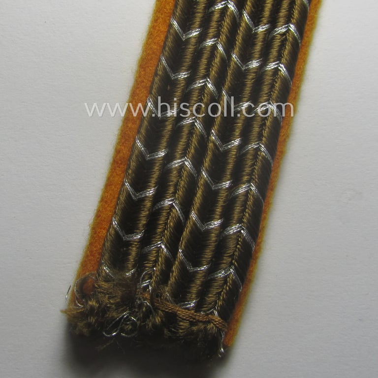 Single, SA (ie. 'Sturmabteilungen') EM-shoulderboard (ie. 'Schulterstück für Mannschaften der SA-Gruppe Elbe o. Neckar' being a 'mint- ie. unissued' example that still retains its period-attached 'RzM'-etiket