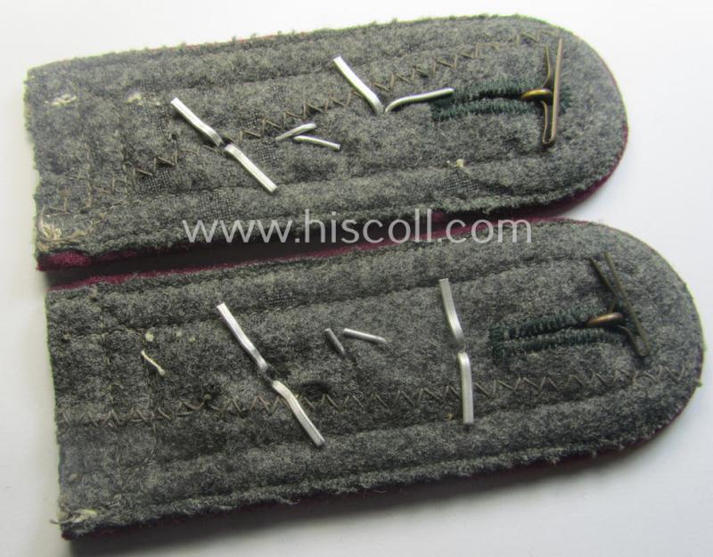 Pair of WH (Heeres) NCO-type shoulderstraps: 'Oberfeldwebel u. Mitglied des (Nebel)Werfer-Rgts. o. Abtlgs. 2'