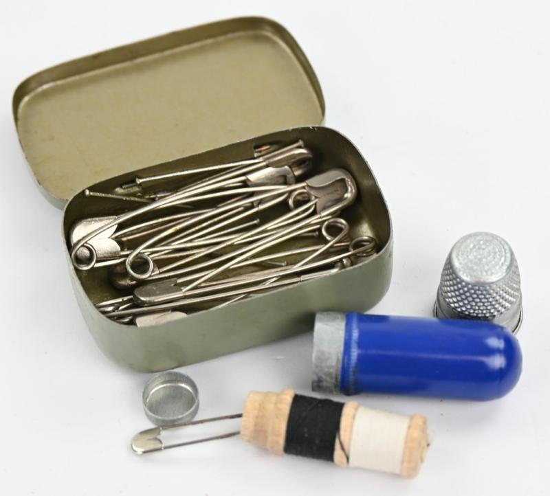 German Third Reich Medic Needle Package