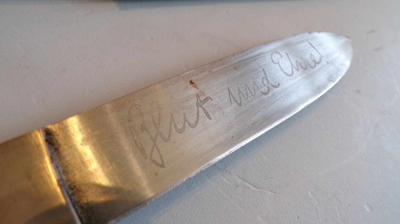 Hitler Jugend Fahrtenmesser (Hitler Youth knife)