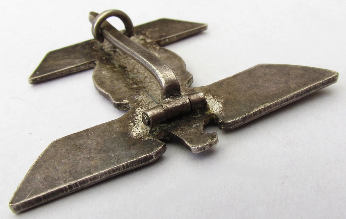 Iron Cross first class 1939 clasp ‘Wiederholungsspange’ by ‘B.H. Mayer’