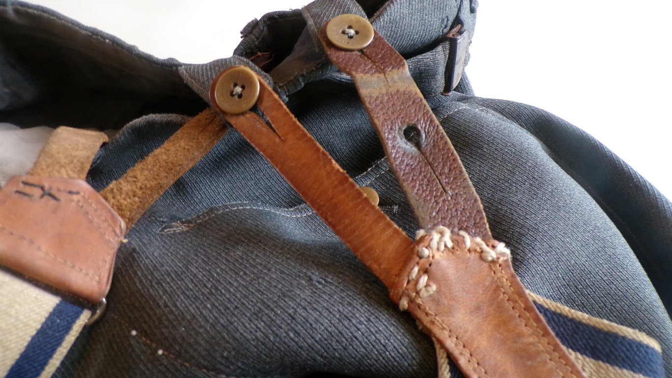 Officers Panzer uniform 21 Panzer Regiment Part 2