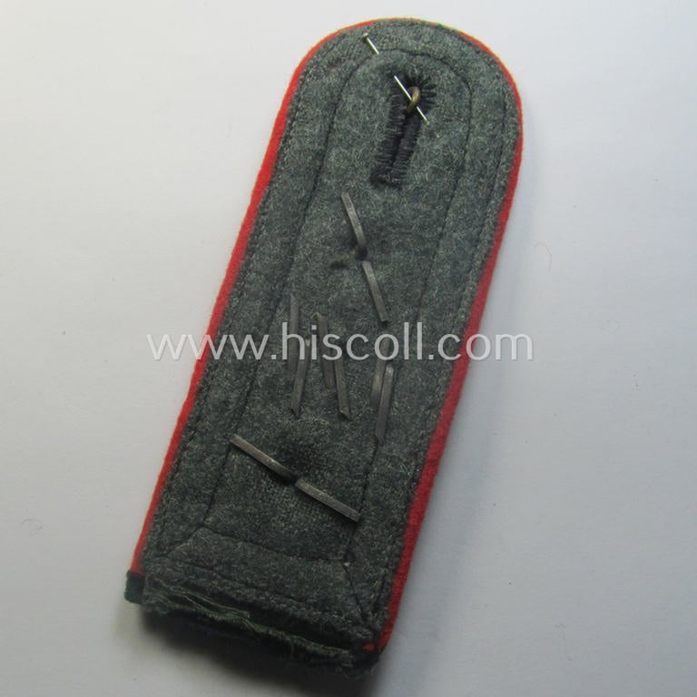 Single, WH (Heeres) neatly 'cyphered', early-war-period- (ie. 'M40'-) pattern NCO-type shoulderstrap as was intended for an: 'Oberwachtmeister des Artillerie-Rgts. 177'