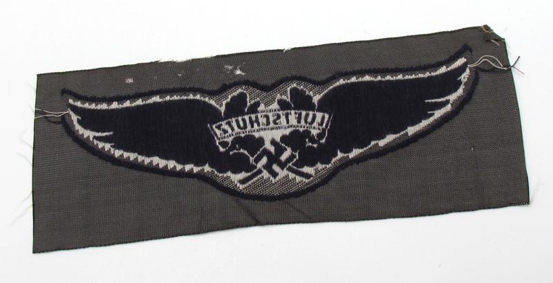 Reichsluftschutzbund (RLB) EM/NCO Breast Insignia
