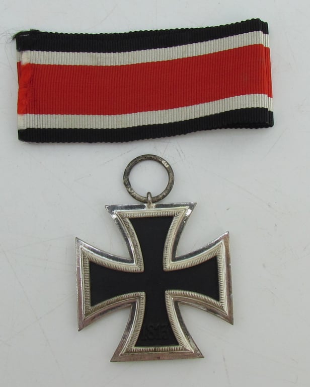 Iron Cross 2nd Class 1939 (Eisernes Kreuz 2. Klasse) – Maker 13 Gustav Brehmer