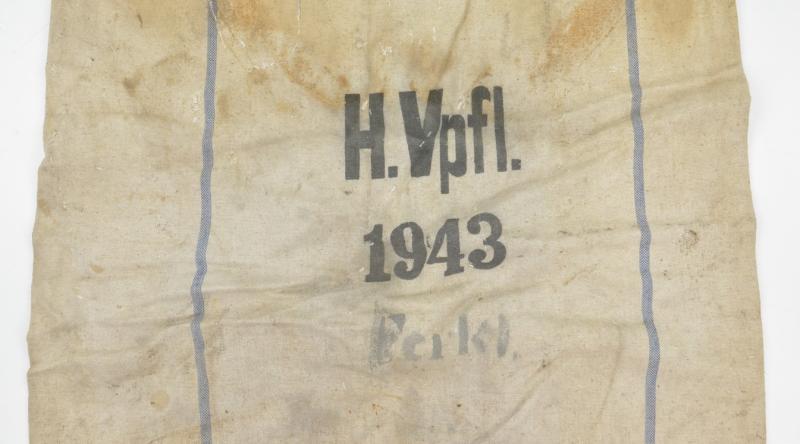 German WH Hvpl Bag 1943