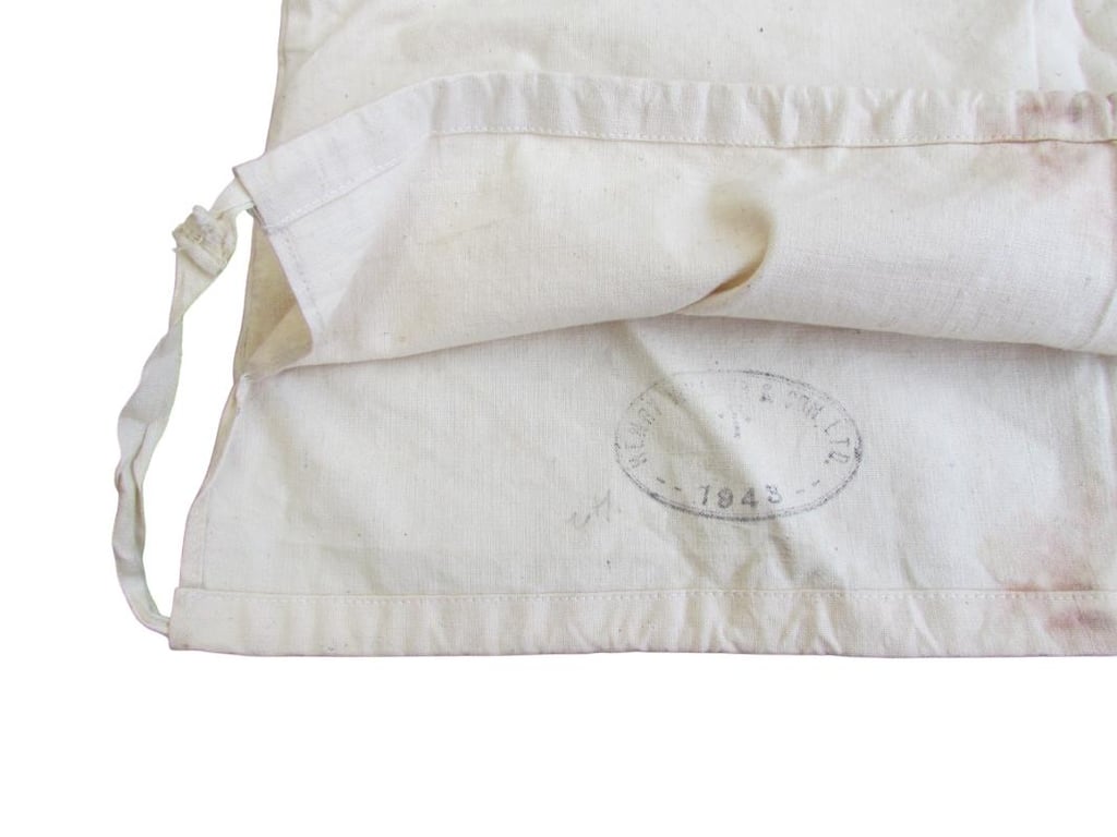 British WWII white Cotton wash roll dated 1943