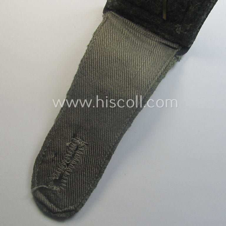 Single, WH (Heeres) NCO-type shoulderstrap: 'Feldwebel u. Mitglied einer Pionier-Lehr-Btls.'