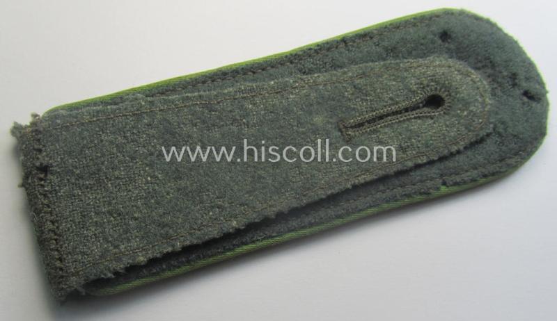 Single, WH (Heeres) (I deem) mid-war period- (ie. 'M43'-pattern-) EM-type shoulderstrap as was intended for usage by a: 'Soldat der Panzer-Grenadier-Trpn.'