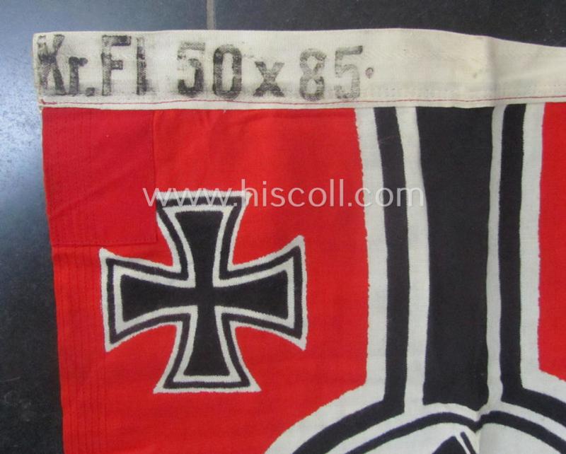 Stunning - and rarely found! - smaller-sized, WH (Kriegsmarine) so-called: 'Reichskriegsflagge o. U-Boot-Fahne' being a: 50 x 85 cms.-sized- and/or clearly maker-marked example that comes in an overall wonderful and fully untouched, condition