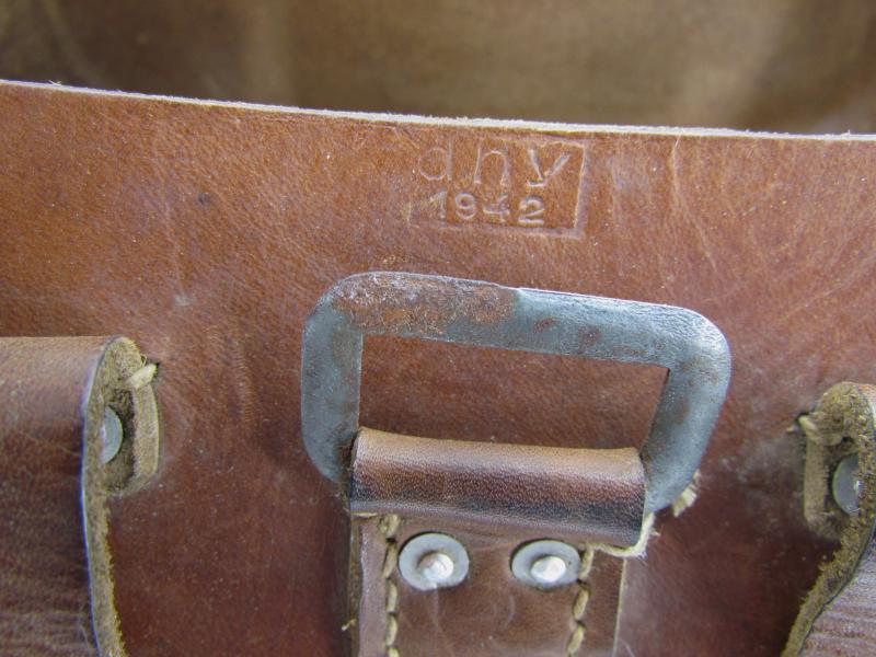 Wehrmacht ‘Sanitäter’ medic pouch by dny 1942