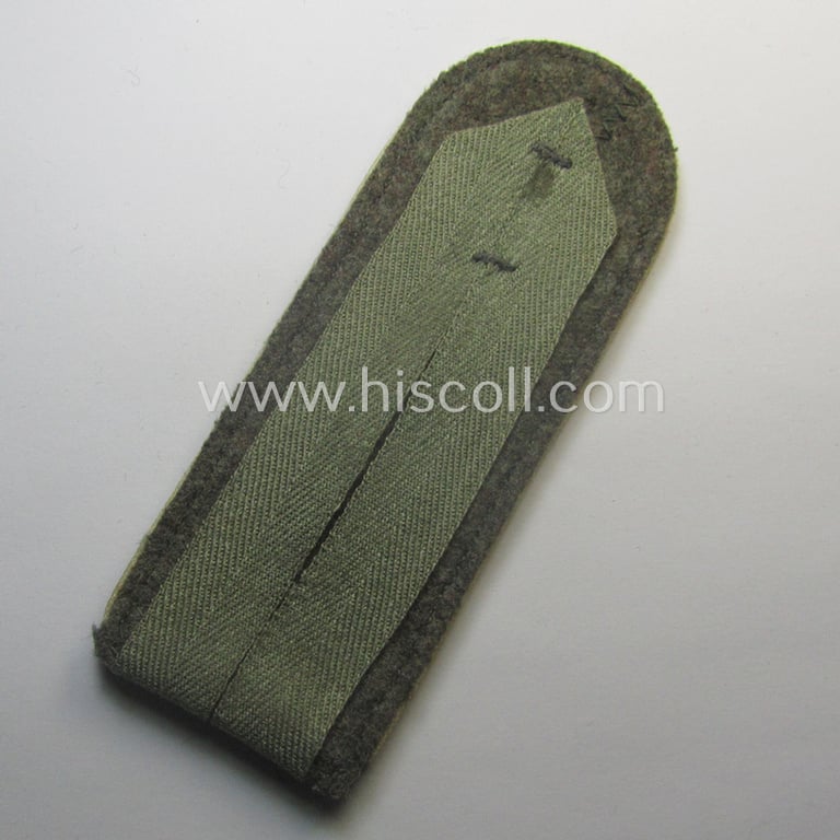 Neat - regrettably single but nevertheless scarcely encountered! - WH (Heeres) later-war period- (ie. 'simplified'- ie. 'M44- o. M45'-pattern-) EM-type shoulderstrap as intended for a: 'Soldat der Infanterie-Trpn.'