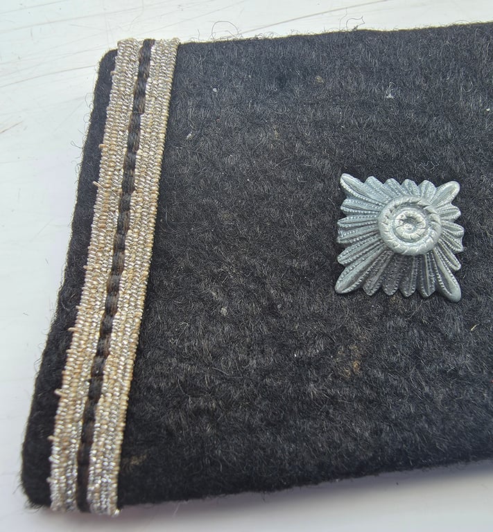 Waffen-SS Scharführer collar rank tab