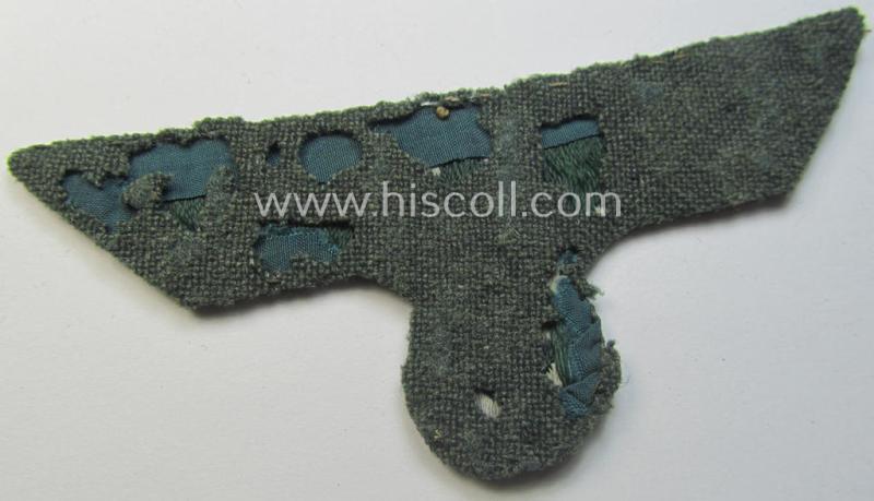 'Cut-out-of-a tunic' WH (Heeres) breasteagle (ie. 'Brustadler für Mannschaften u. Uffz.')