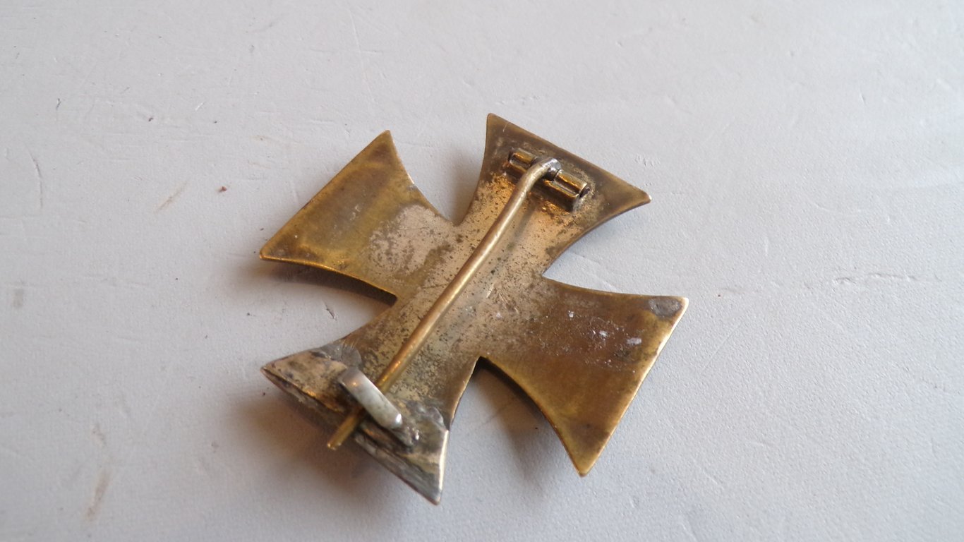 Imperial Curved Iron Cross 1st Class