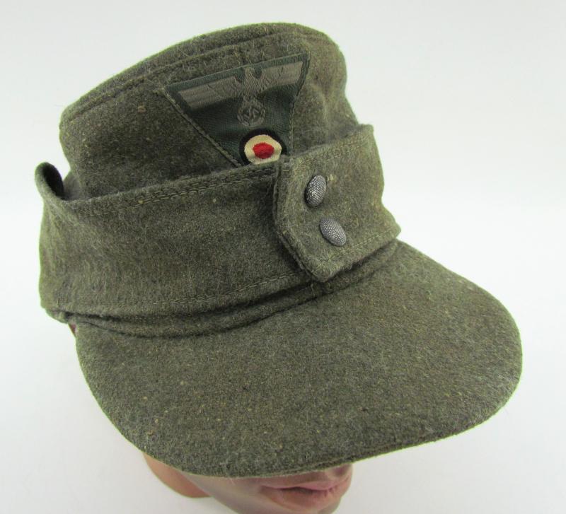 M43 Army (Heer) Field Cap ‘Einheitsfeldmütze’ with RBNr.