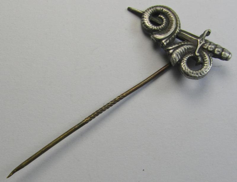 Attractive - and rarely seen! - silverish-toned- and 'Buntmetall'-based! - Dutch facist-party-related membership-badge (or in Dutch: 'Ledendraagteken') for members within the: 'Zwart ie. Nationaal Front'