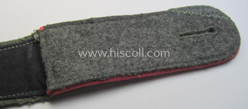 Single, WH (Heeres) 'M40 o. M43'-pattern, EM-type shoulderstrap: 'Soldat eines Pz- o. Panzerjäger-Abtlgs. o. Rgts.'