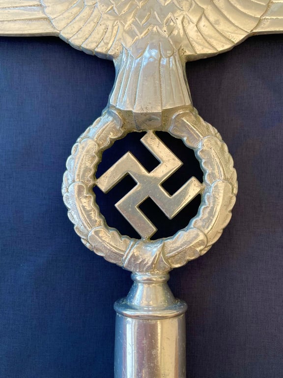 FANTASTIC ORIGINAL 1930s WWII GERMAN NSDAP POLITICAL LEADERS FLAG POLE EAGLE FINIAL