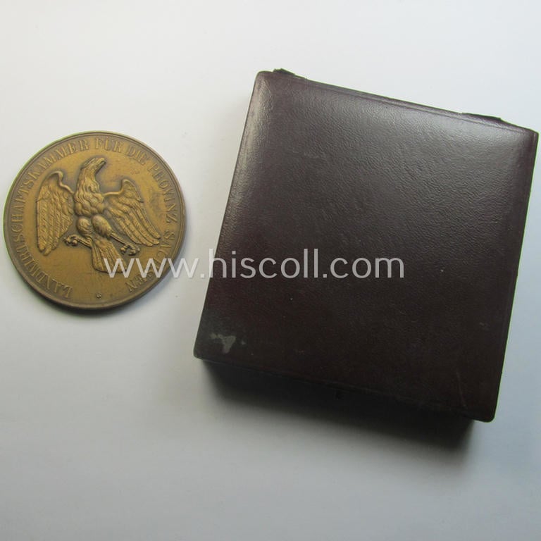 Golden-bronze-toned, early-period and (pre!) 'Reichsnährstand'- (ie. 'RNSt.'-) related, commemorative-award-plaque entitled: 'Landwirtschaftskammer für die Provinz Sachsen' that comes stored in its period etui