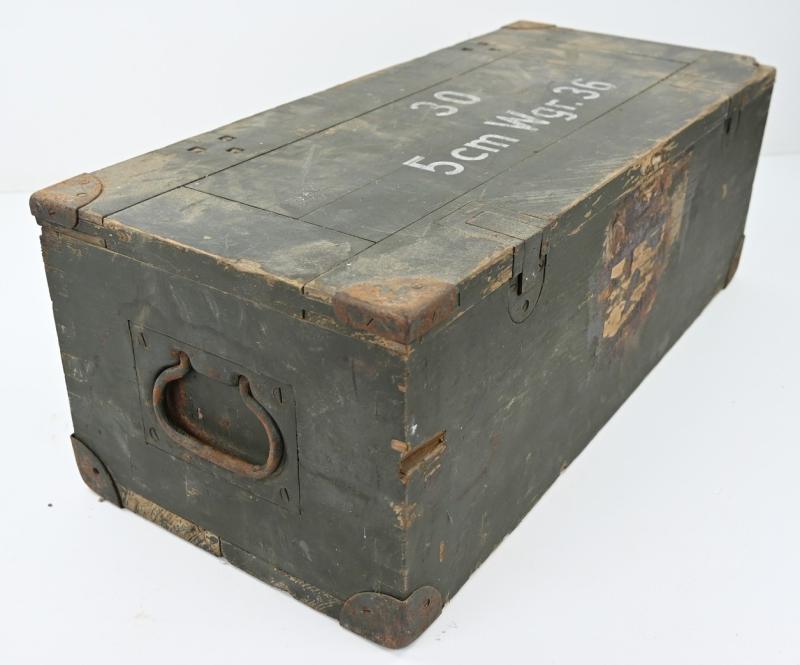 German WH 5cm Mortar 36 Ammo Box