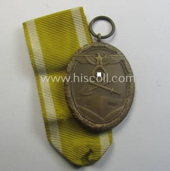 Medal-set: 'Deutsches Schutzwall Ehrenzeichen' (aka: 'Westwall'-medal) being a...