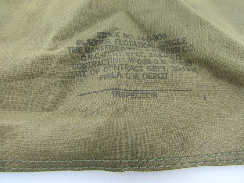 WWII USMC ( Jungle ) Flotation Bladder 1942
