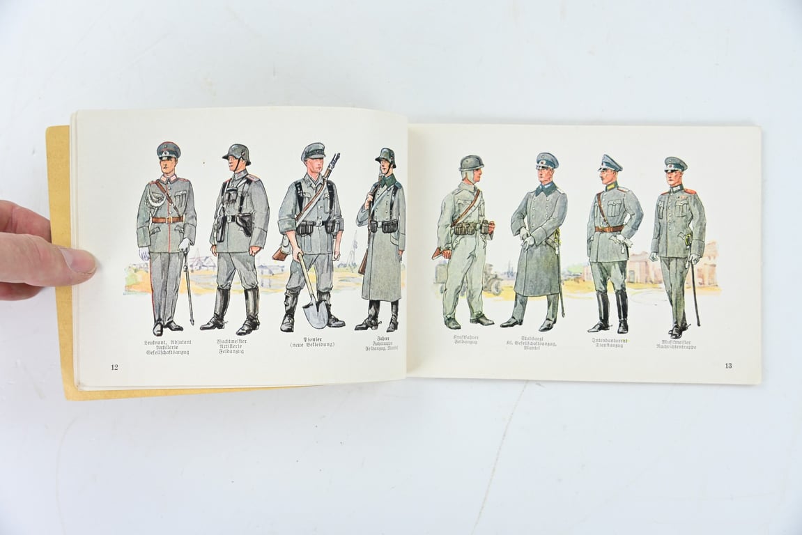 German Third Reich Uniform Fibel 1933